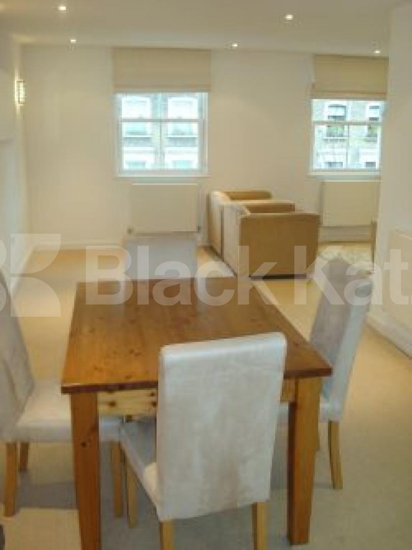 			MUST SEE !!!, 2 Bedroom, 1 bath, 1 reception Flat			 Shelbourne Road, HOLLOWAY