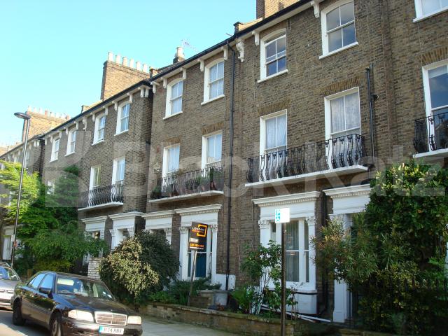 			CAMDEN GIRLS SCHOOL CATCHMENT!, 2 Bedroom, 1 bath, 1 reception Maisonette			 Patshull Road, Kentish Town