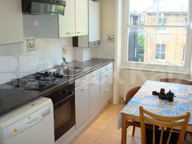 			CAMDEN GIRLS SCHOOL CATCHMENT!, 2 Bedroom, 1 bath, 1 reception Maisonette			 Patshull Road, Kentish Town