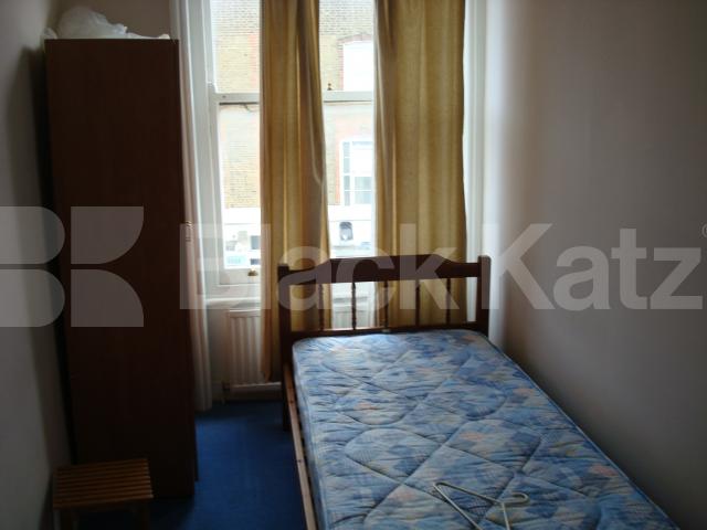 			New Instruction, 2 Bedroom, 1 bath, 1 reception Flat			 Hornsey Road, ARCHWAY