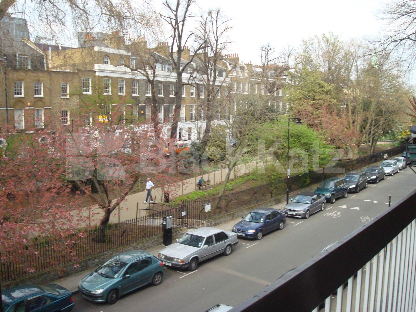 			New Instruction, 3 Bedroom, 1 bath, 1 reception Flat			 Colebrook Row, ISLINGTON