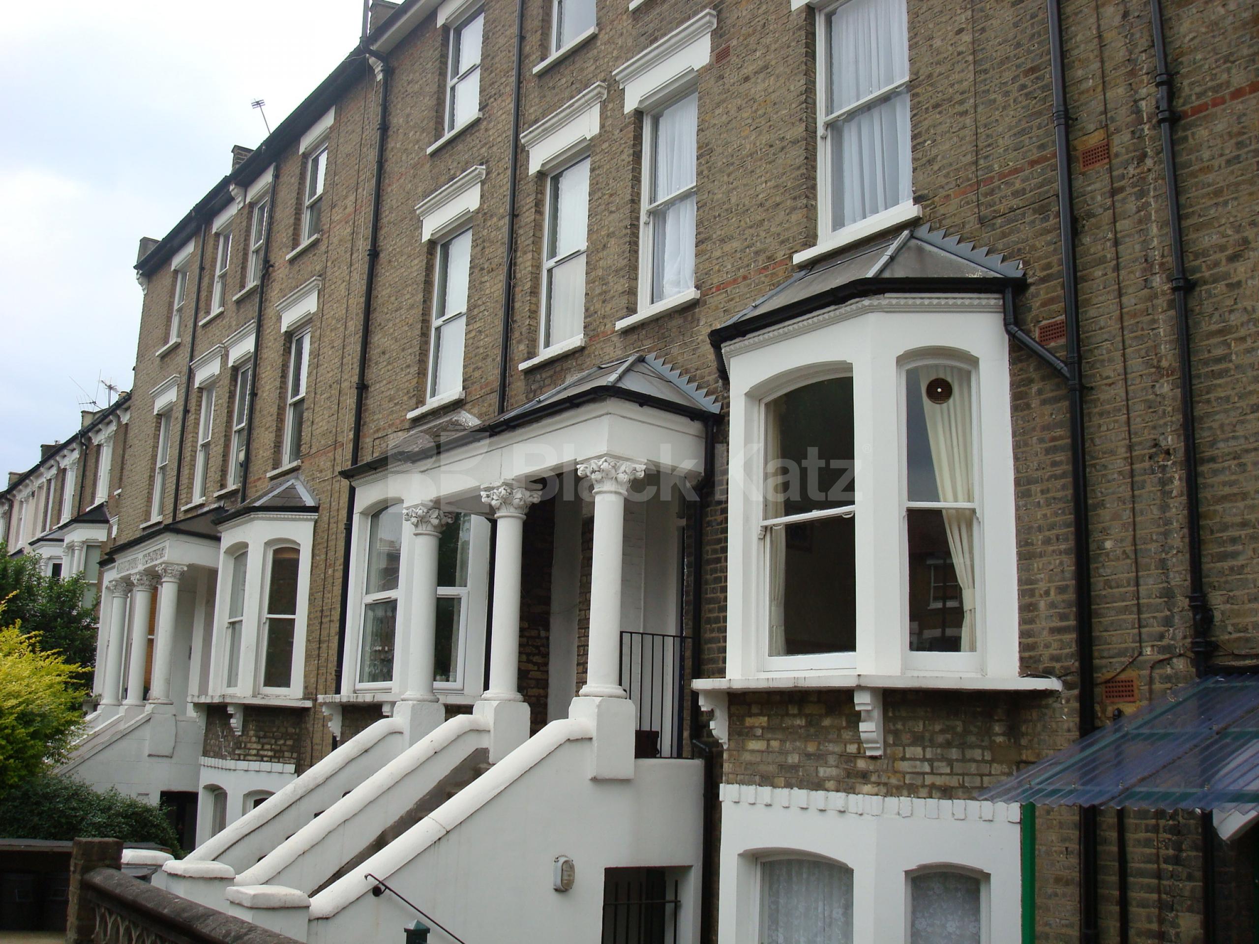 			Studio Apartment, 1 bath, 1 reception Studio			 Huddlestone Road, TUFNELL PARK N7