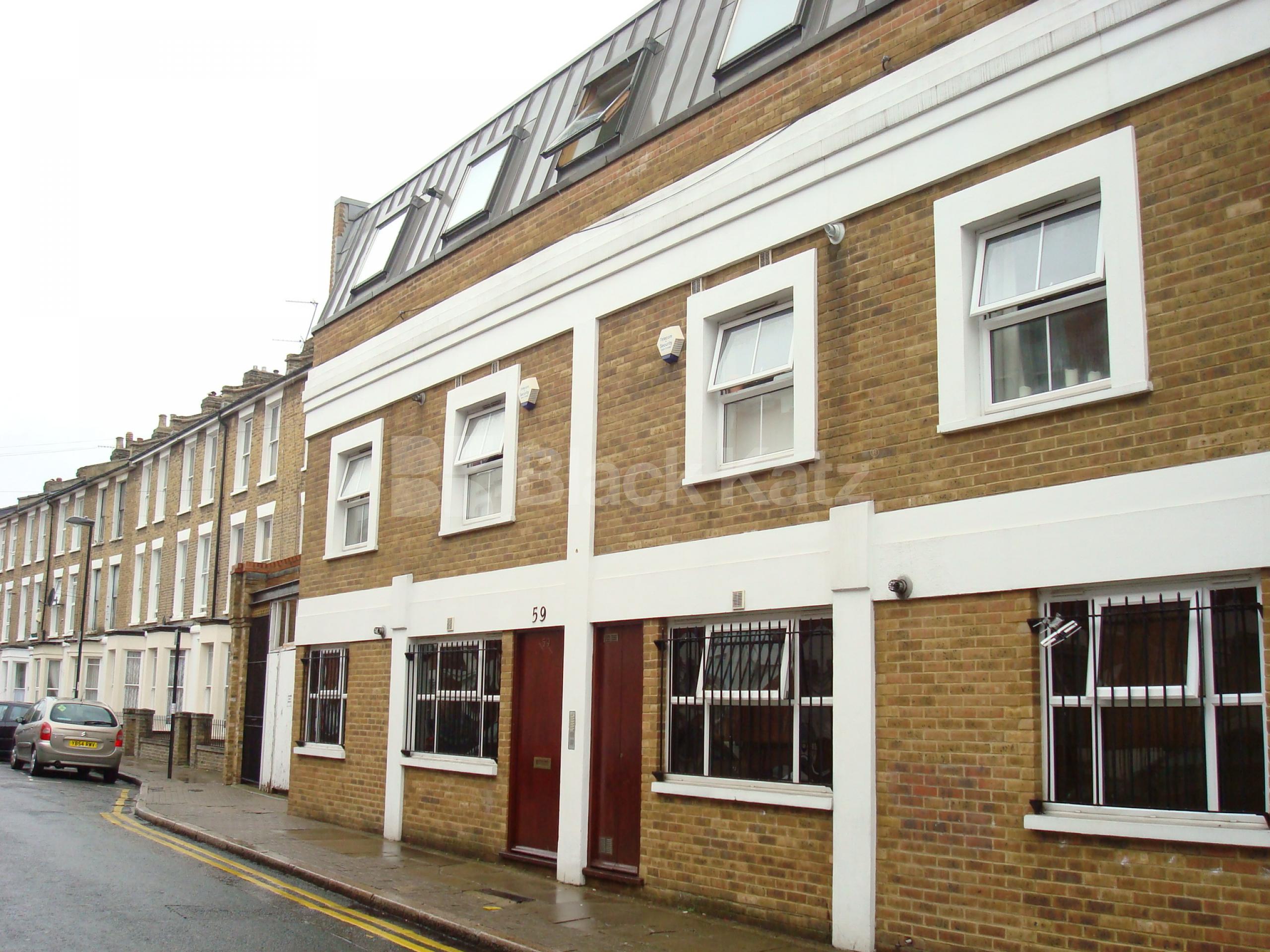 			2 Bedroom, 1 bath, 1 reception Flat			 Hargrave Road, HOLLOWAY N19