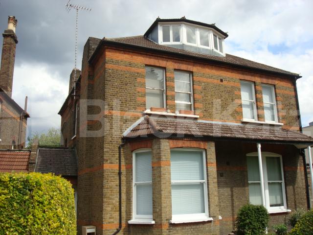 			Studio Apartment, 1 bath, 1 reception Studio			 Carleton Road, TUFNELL PK