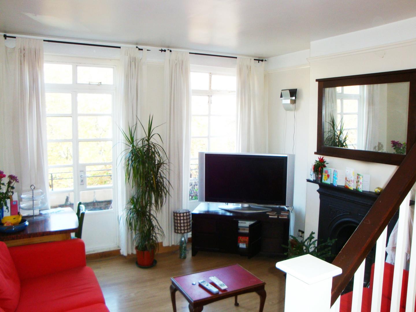 			NEW INSTRUCTION, 3 Bedroom, 1 bath, 1 reception Flat			 Haverstock Hill, BELSIZE PARK