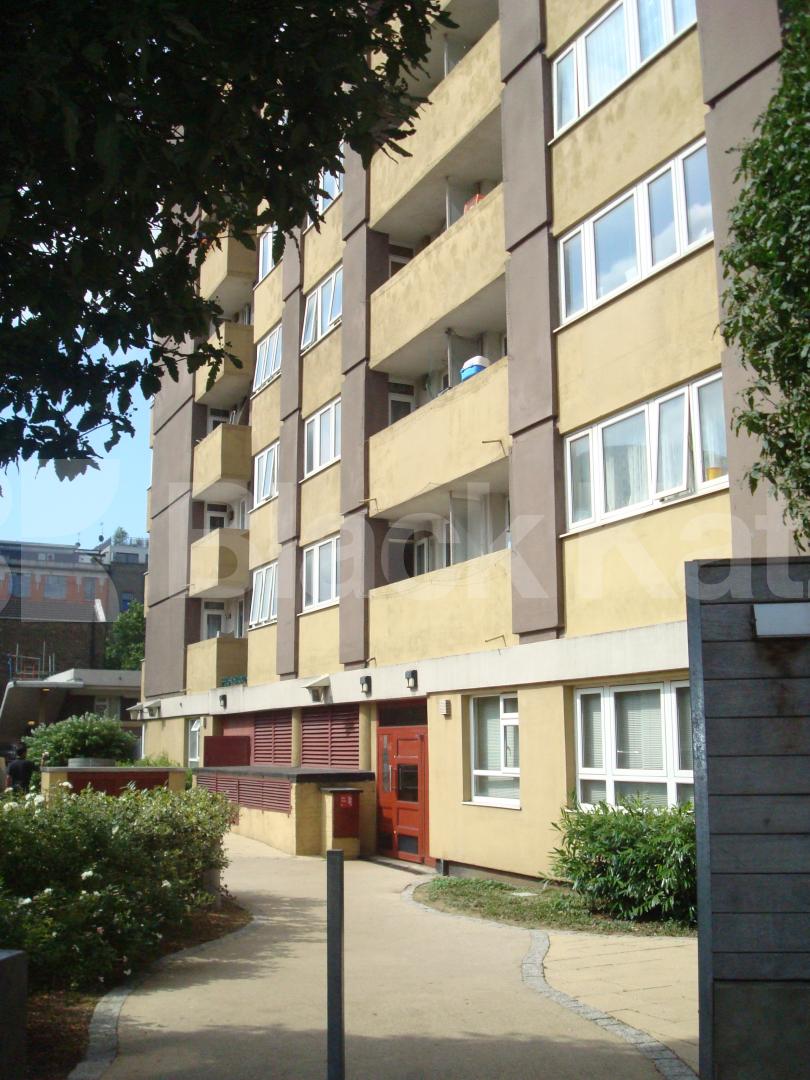 			1 Bedroom, 1 bath, 1 reception Flat			 Donegal Street, Angel/Islington