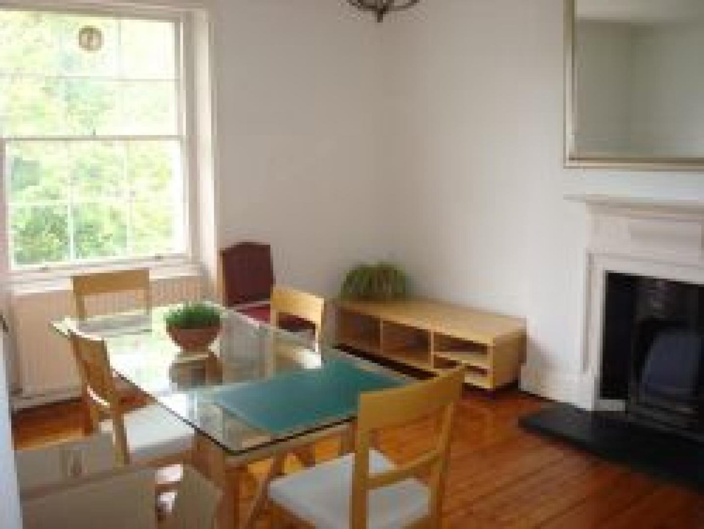 			3 Bedroom, 1 bath, 1 reception Flat			 Haverstock Hill, BELSIZE PARK