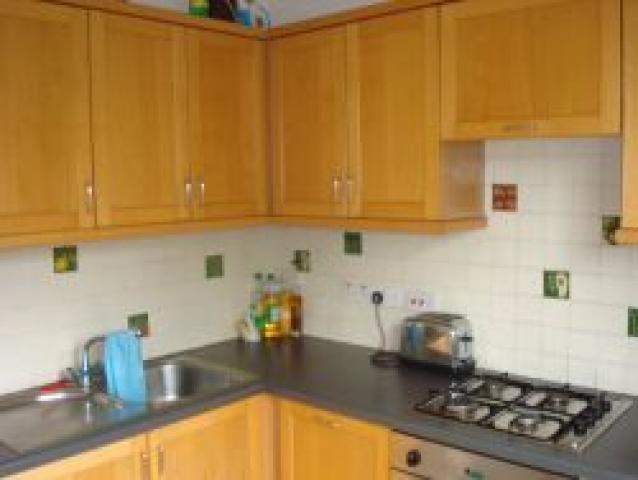 			3 Bedroom, 1 bath, 1 reception Flat			 Haverstock Hill, BELSIZE PARK