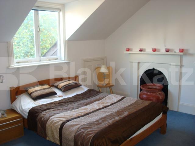 			Fantastic Flat!, 1 Bedroom, 1 bath, 1 reception Flat			 Abercorne Place, St Johns Wood