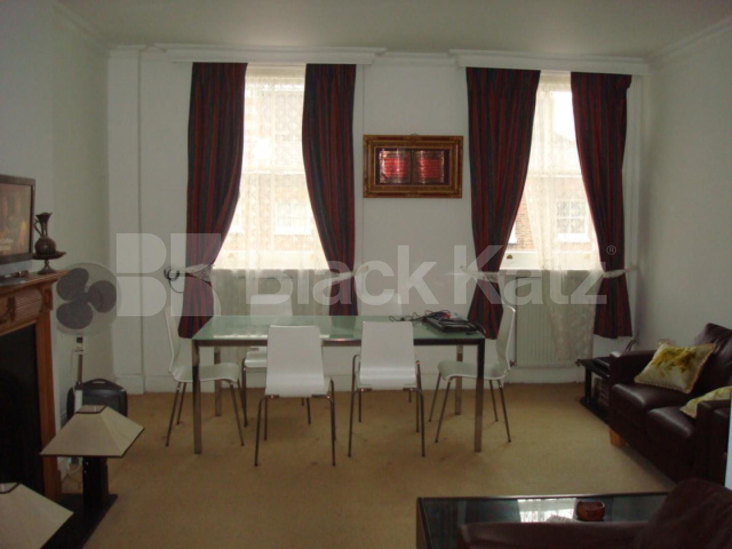 			ABSOLUTE MUST SEE!!!, 4 Bedroom, 1 bath, 1 reception Flat			 Great Cumberland Place, MAYFAIR  / MARBLE ARCH