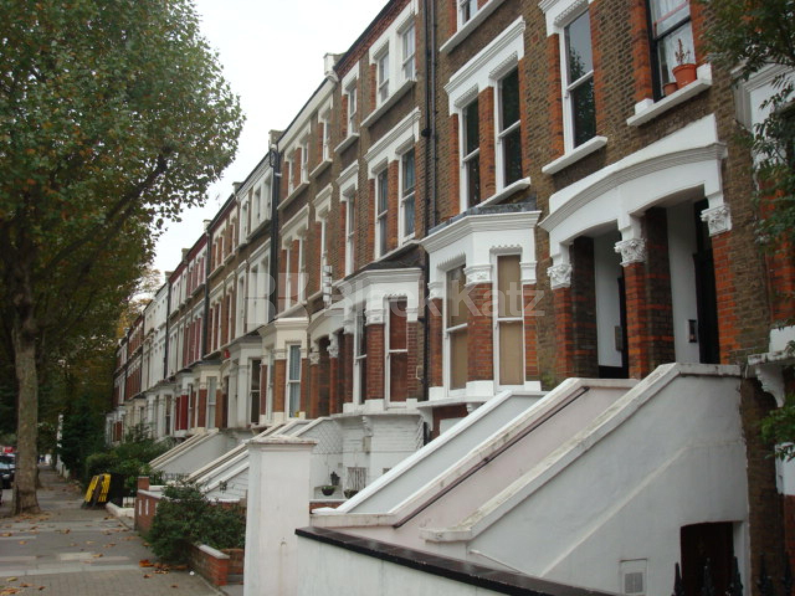 			2 Bedroom, 1 bath, 1 reception Flat			 Shirland Road, MAIDA VALE W9