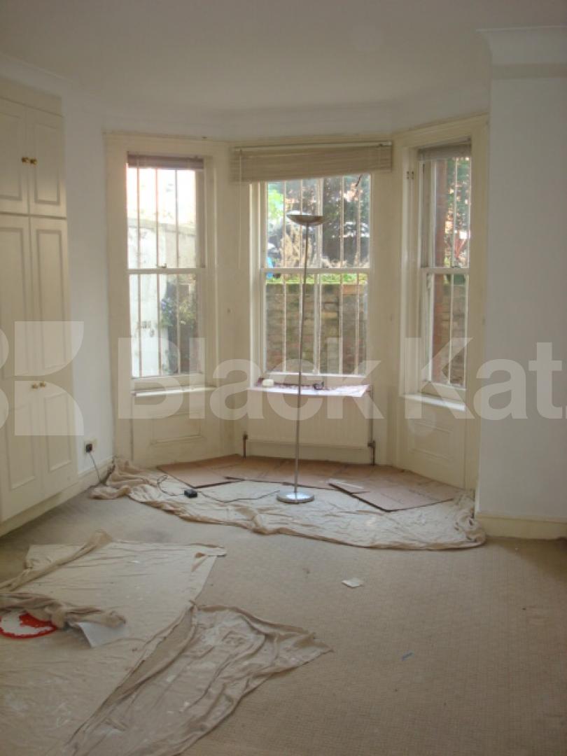 			Garden Flat!, 2 Bedroom, 1 bath, 1 reception Flat			 Fellows Road, SWISS COTTAGE