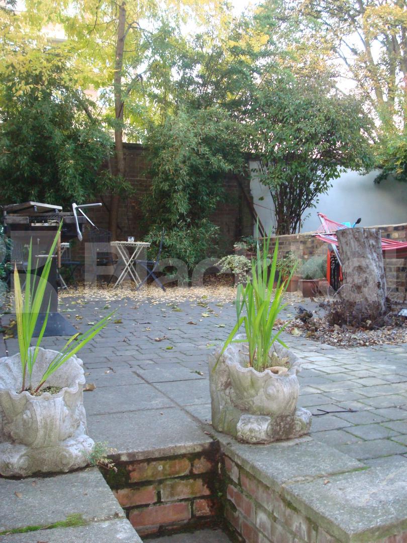 			New Instruction, 1 Bedroom, 1 bath, 1 reception Flat			 Ockendon road, De beauvior town / Highbury