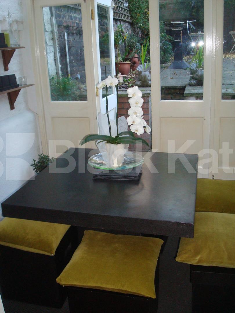 			New Instruction, 1 Bedroom, 1 bath, 1 reception Flat			 Ockendon road, De beauvior town / Highbury