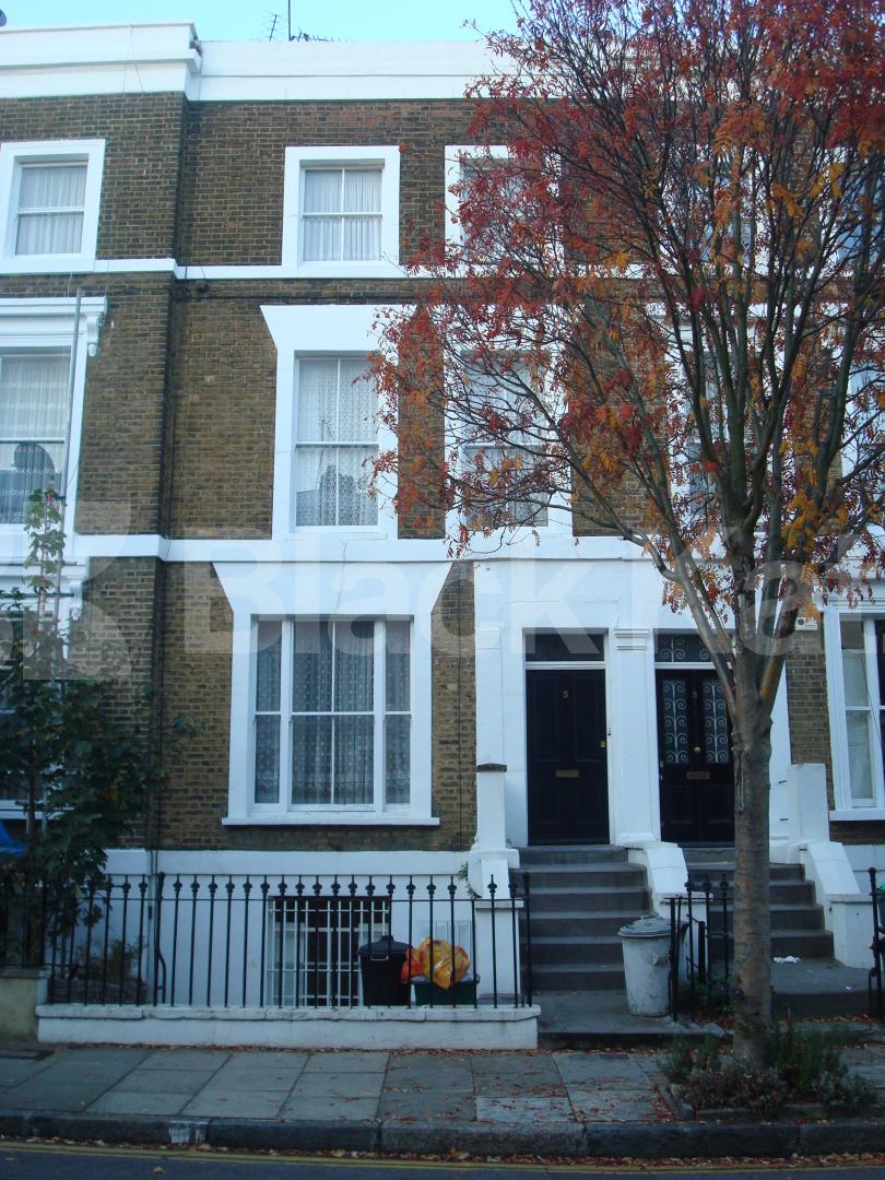 			New Instruction, 1 Bedroom, 1 bath, 1 reception Flat			 Ockendon road, De beauvior town / Highbury