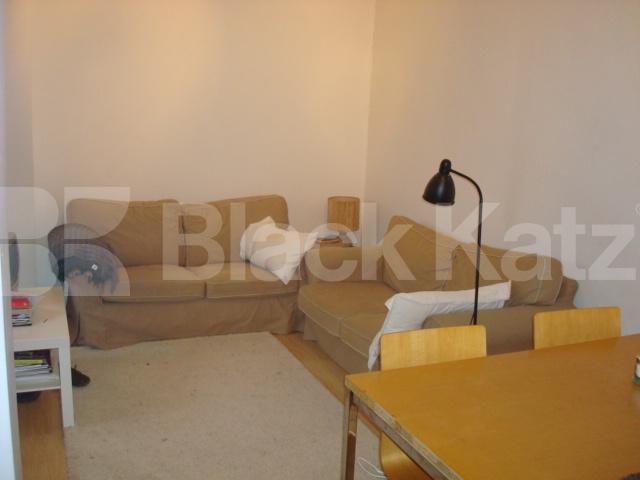 			New Instruction!!!, 2 Bedroom, 1 bath, 1 reception Flat			 Cliff Road, CAMDEN