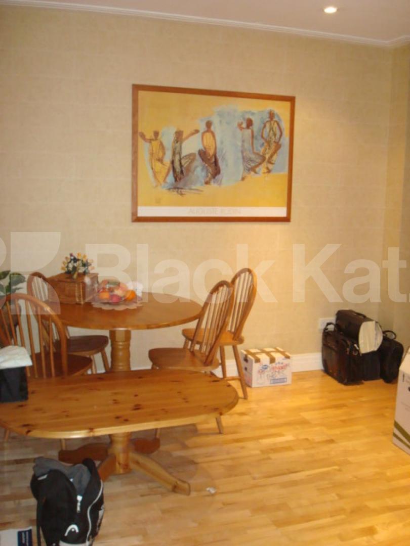 			New City apartment!, 2 Bedroom, 1 bath, 1 reception Apartment			 Prescot Street E1, TOWER HILL