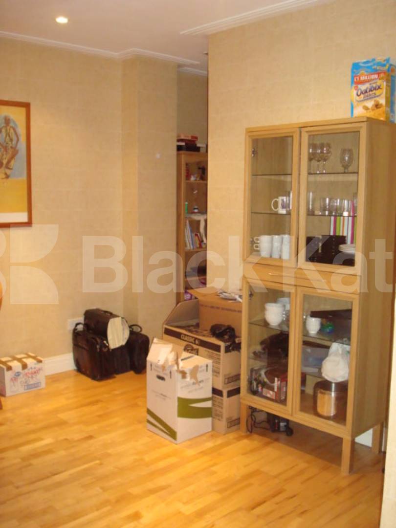 			New City apartment!, 2 Bedroom, 1 bath, 1 reception Apartment			 Prescot Street E1, TOWER HILL