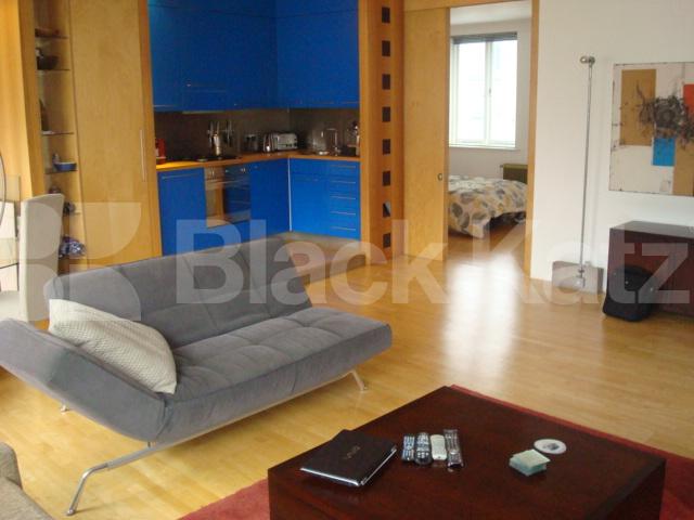 			2 Bedroom, 1 bath, 1 reception Flat			 St John's Street, Clerckenwell / Islington