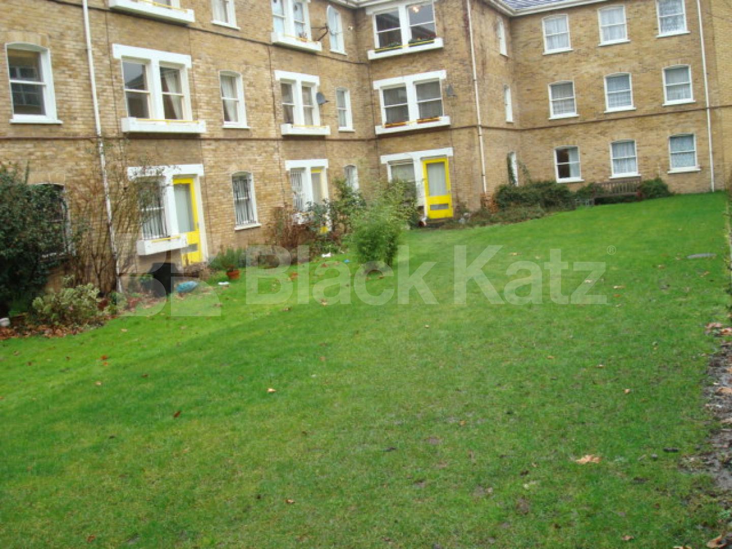 			Brand new instruction, 1 Bedroom, 1 bath, 1 reception Mews House			 Sherbourne street, Highbury / Angel / Islington