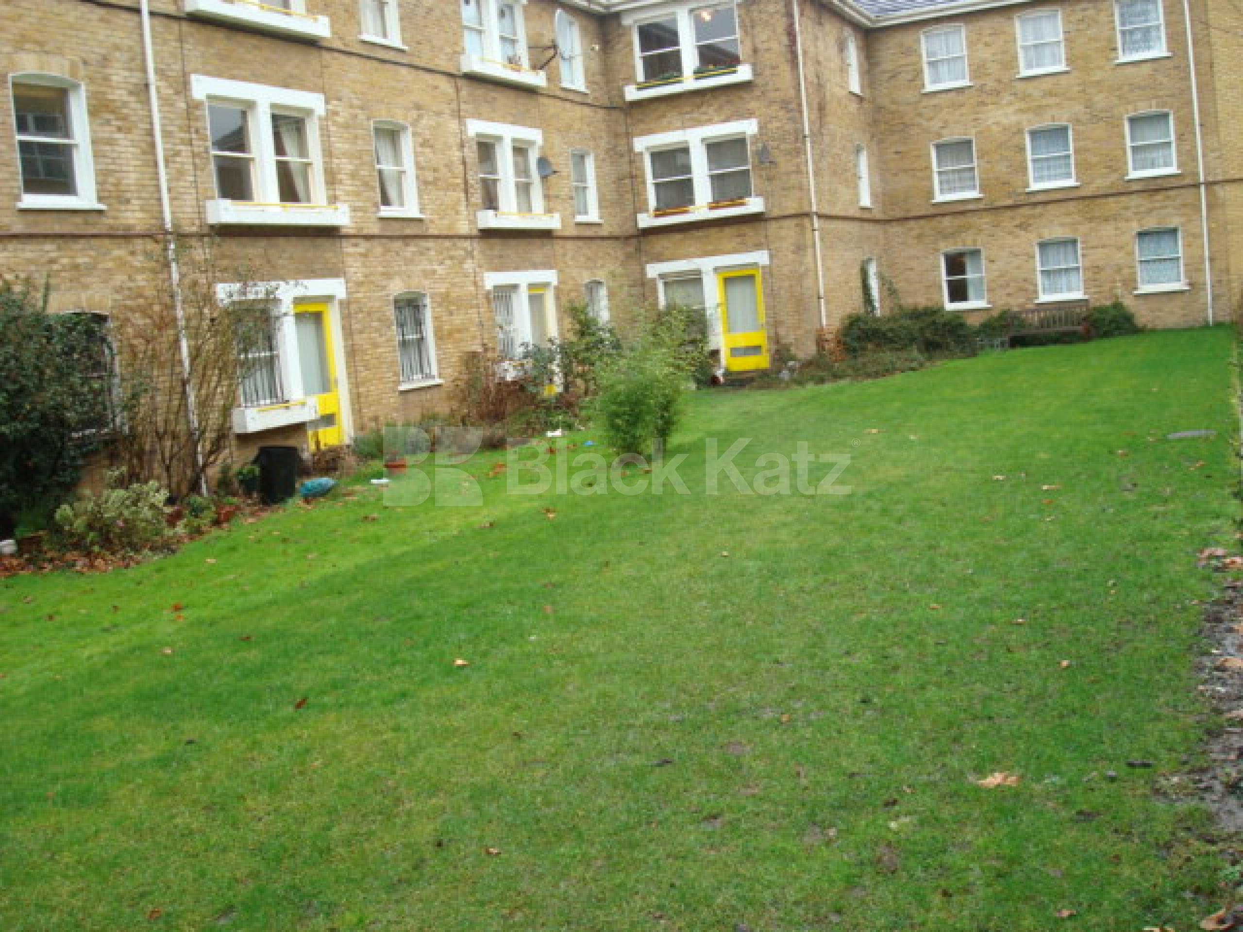 			Brand new instruction, 1 Bedroom, 1 bath, 1 reception Mews House			 Sherbourne street, Highbury / Angel / Islington N1