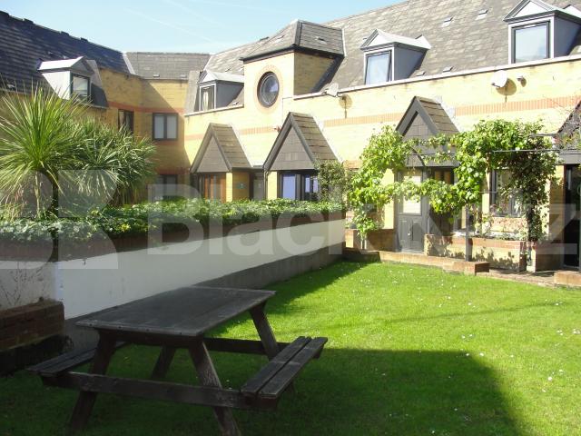 			NEW INSTRUCTION, 2 Bedroom, 1 bath, 1 reception Terraced House			 Bridge House Court Blackfriars Road, Southwark/Borough/Waterloo