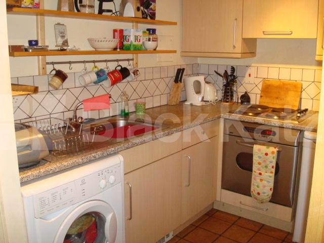 			NEW INSTRUCTION, 2 Bedroom, 1 bath, 1 reception Apartment			 Lower Clapton Road, Lower Clapton