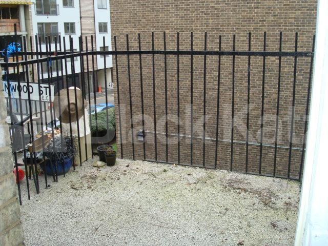 			1 Bedroom, 1 bath, 1 reception Flat			 Cavell Street, WHITECHAPEL