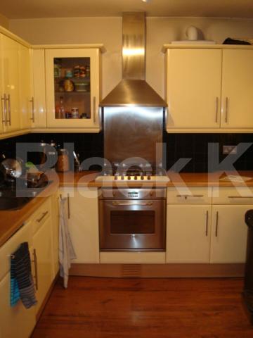 			Warehouse Conversion!!!, 2 Bedroom, 1 bath, 1 reception Apartment			 Bow Road, Bow