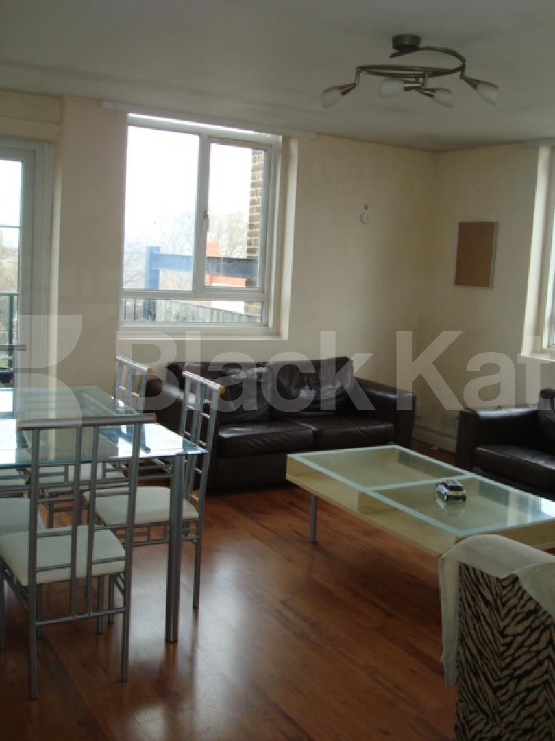 			Warehouse Conversion!!!, 2 Bedroom, 1 bath, 1 reception Apartment			 Bow Road, Bow