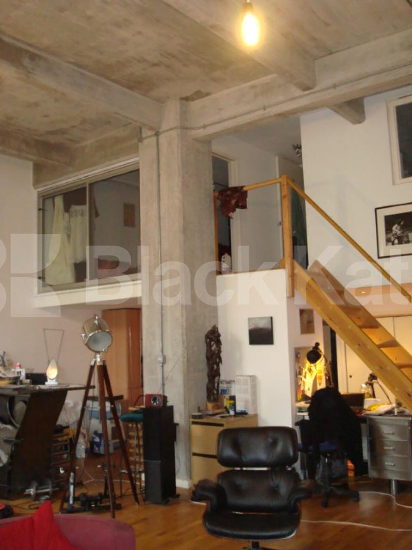 			Warehouse Conversion...!!, 2 Bedroom, 1 bath, 1 reception Apartment			 Theydon Road, Clapton