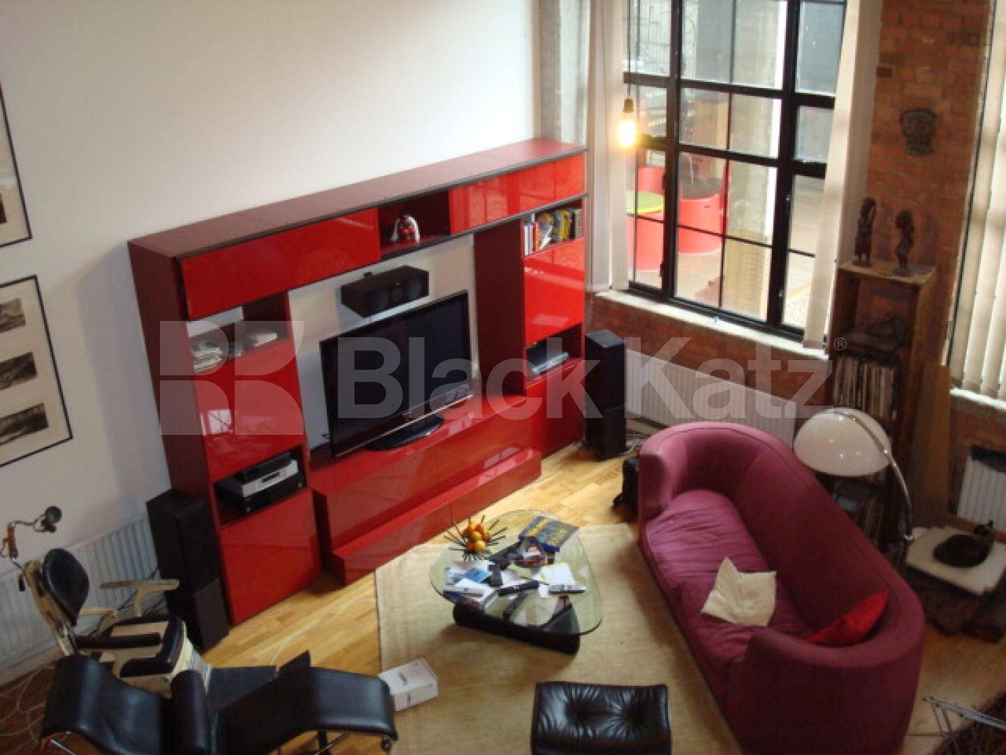 			Warehouse Conversion...!!, 2 Bedroom, 1 bath, 1 reception Apartment			 Theydon Road, Clapton