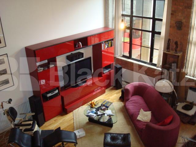 			Warehouse Conversion...!!, 2 Bedroom, 1 bath, 1 reception Apartment			 Theydon Road, Clapton