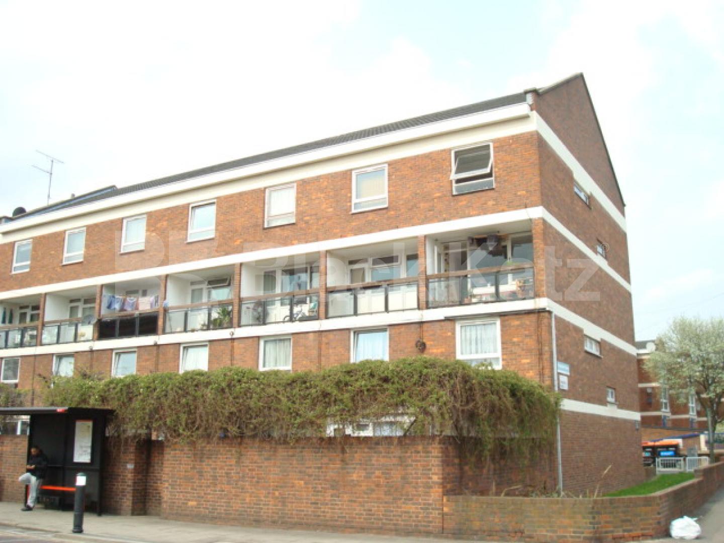 			New Property...Bargain!!, 2 Bedroom, 1 bath, 1 reception Flat			 Geldeston Road, Clapton/ Stoke Newington