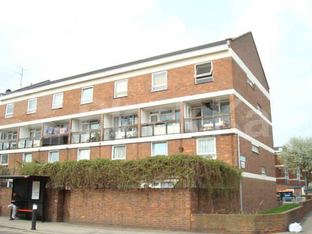 			New Property...Bargain!!, 2 Bedroom, 1 bath, 1 reception Flat			 Geldeston Road, Clapton/ Stoke Newington