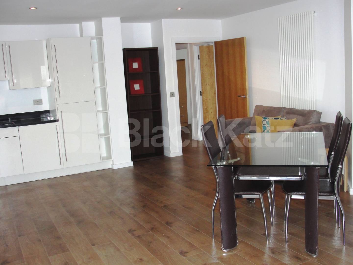 			LET, 3 Bedroom, 1 bath, 1 reception Apartment			 Boulevard Mansions Borough Road, Borough