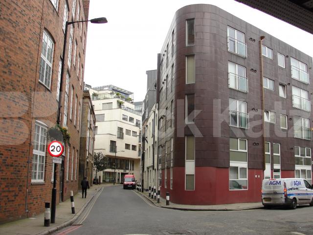 			NEW INSTRUCTION, 2 Bedroom, 1 bath, 1 reception Apartment			 Magdalen Street, London Bridge