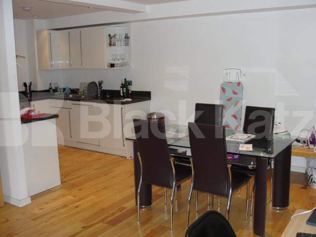 			NEW INSTRUCTION, 2 Bedroom, 1 bath, 1 reception Apartment			 Magdalen Street, London Bridge