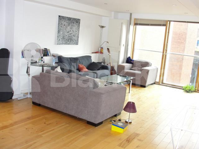 			NEW INSTRUCTION, 2 Bedroom, 1 bath, 1 reception Apartment			 Magdalen Street, London Bridge