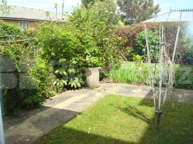 			BRAND NEW INSTRUTION/Good For Sharers !!, 2 Bedroom, 1 bath, 1 reception Flat			 Myddleton Ave, Manor House/Finsbury park