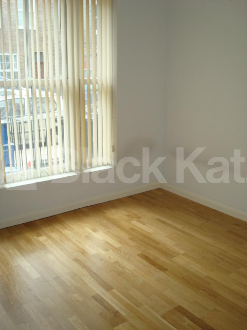 			MODERN 1 BED NEAR CLISSOLD PARK!, 1 Bedroom, 1 bath, 1 reception Flat			 Allen Road, STOKE NEWINGTON N16