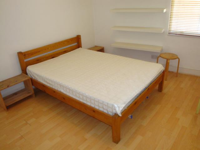 			NEW INSTRUCTION!, 4 Bedroom, 1 bath, 1 reception Flat			 Sumatra Road, WEST HAMPSTEAD