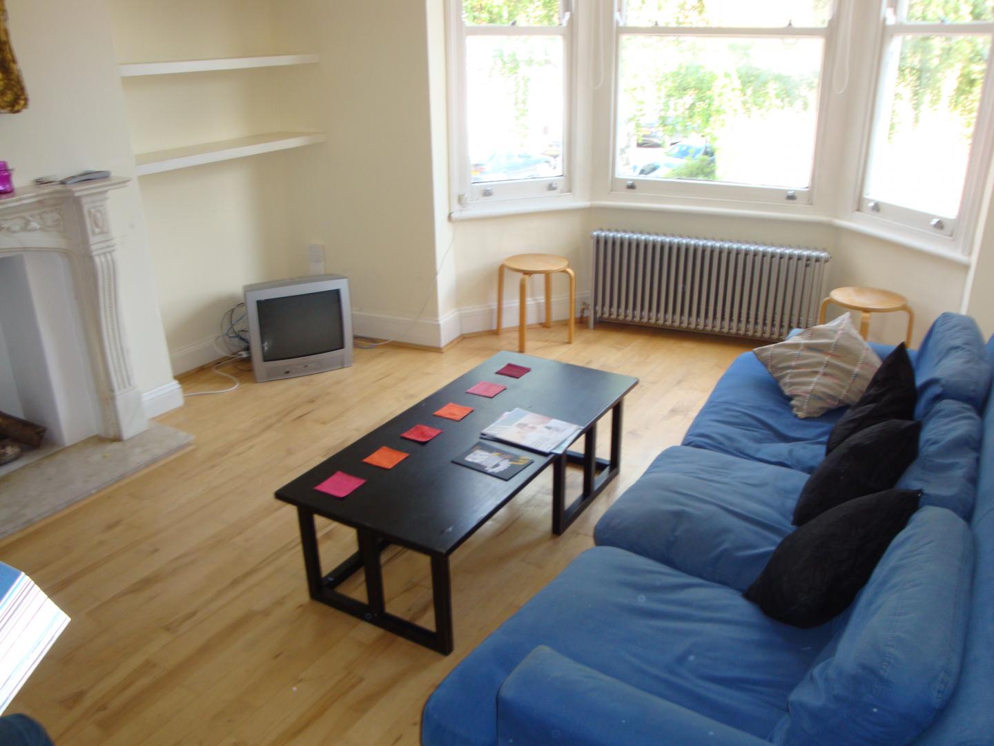 			NEW INSTRUCTION!, 4 Bedroom, 1 bath, 1 reception Flat			 Sumatra Road, WEST HAMPSTEAD