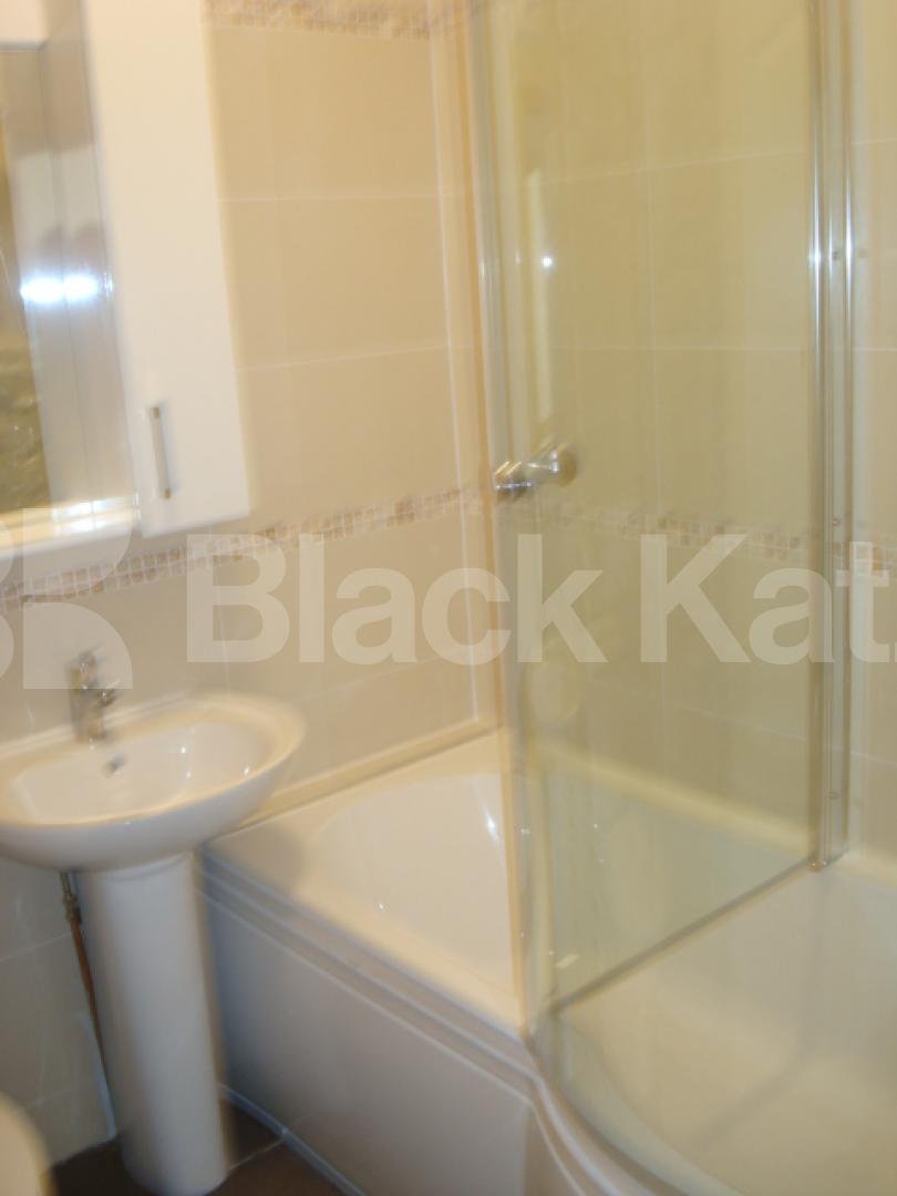 			BRAND NEW INSTRUCTION - AVAILABLE NOW!!!!!!!!!, 1 Bedroom, 1 bath, 1 reception Flat			 Chardmore road, STOKE NEWINGTON /CLAPTON