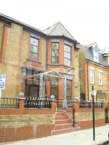 			BRAND NEW INSTRUCTION - AVAILABLE NOW!!!!!!!!!, 1 Bedroom, 1 bath, 1 reception Flat			 Chardmore road, STOKE NEWINGTON /CLAPTON