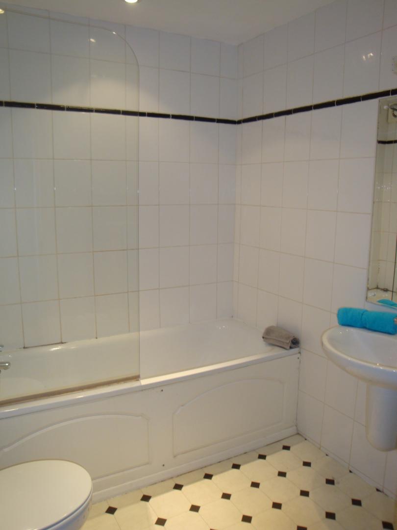			2 Bedroom, 1 bath, 1 reception Flat			 Callcott Road, KILBURN