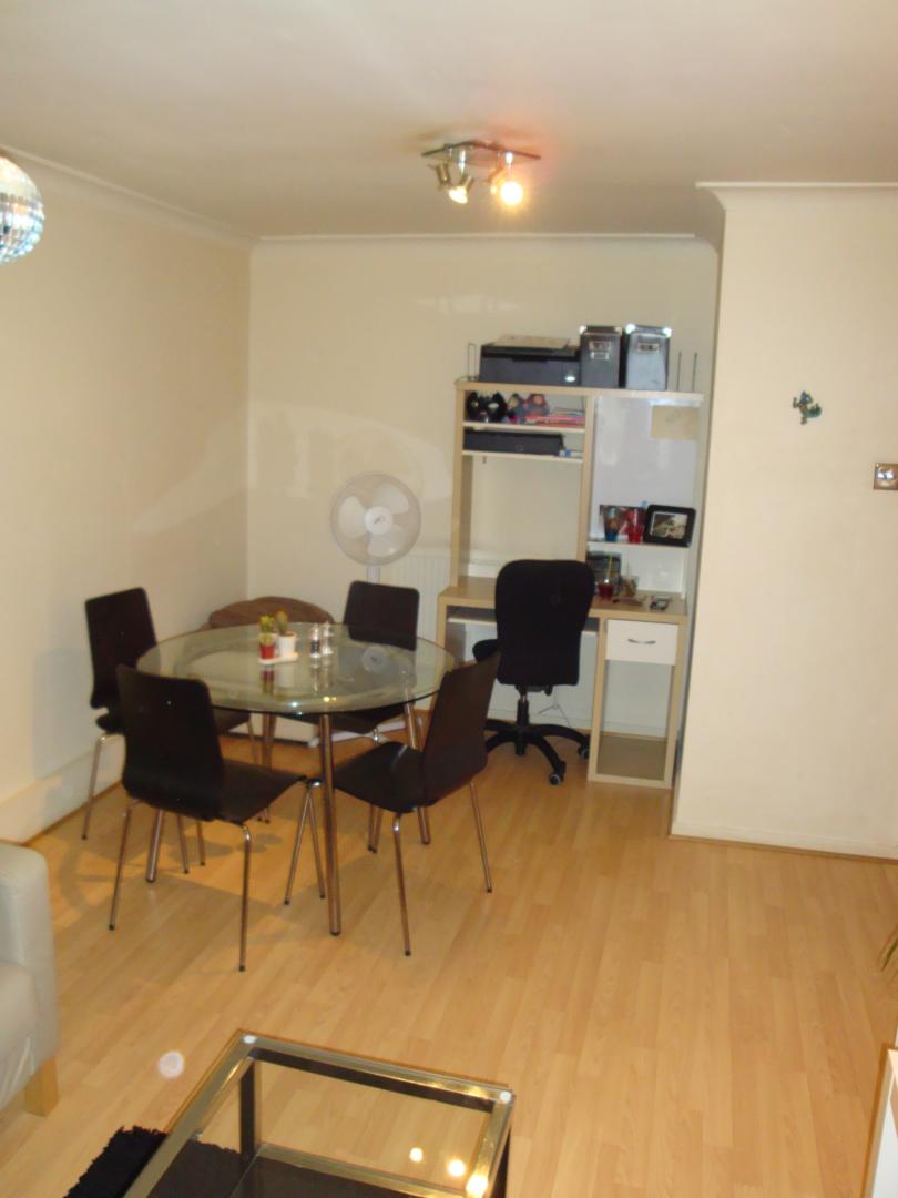 			CLOSE TO MIDDLESEX UNI!, 1 Bedroom, 1 bath, 1 reception Flat			 Victoria Road, HENDON/MIDDLESEX UNIVERSITY
