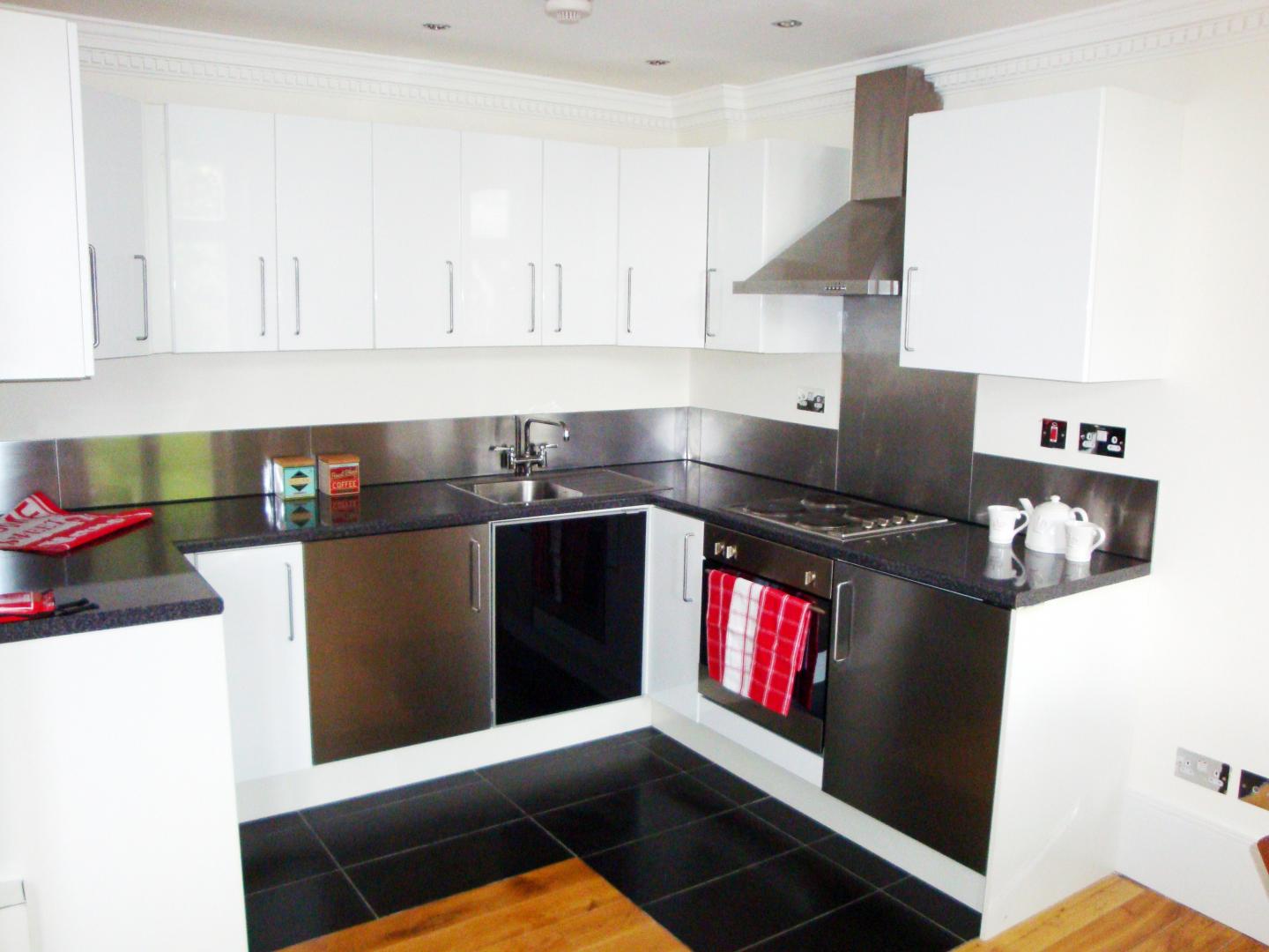 			NEW INSTRUCTION, Studio Apartment, 1 bath, 1 reception Studio			 Fitzjohns Avenue, HAMPSTEAD
