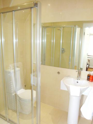 			NEW INSTRUCTION, Studio Apartment, 1 bath, 1 reception Studio			 Fitzjohns Avenue, HAMPSTEAD