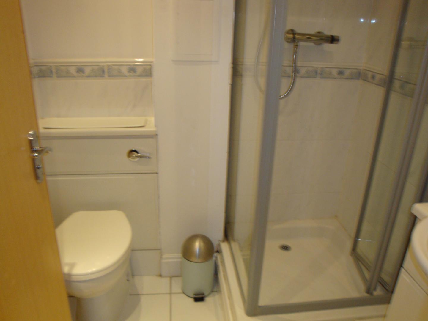 			2 Bedroom, 1 bath, 1 reception Apartment			 Chatsworth road, Willesden lane, WILLESDEN GREEN